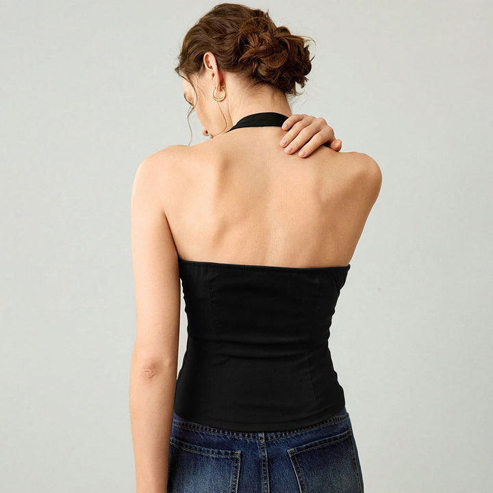 Top femme décolleté avec un design halter à la mode et un accent en métal élégant Levoire