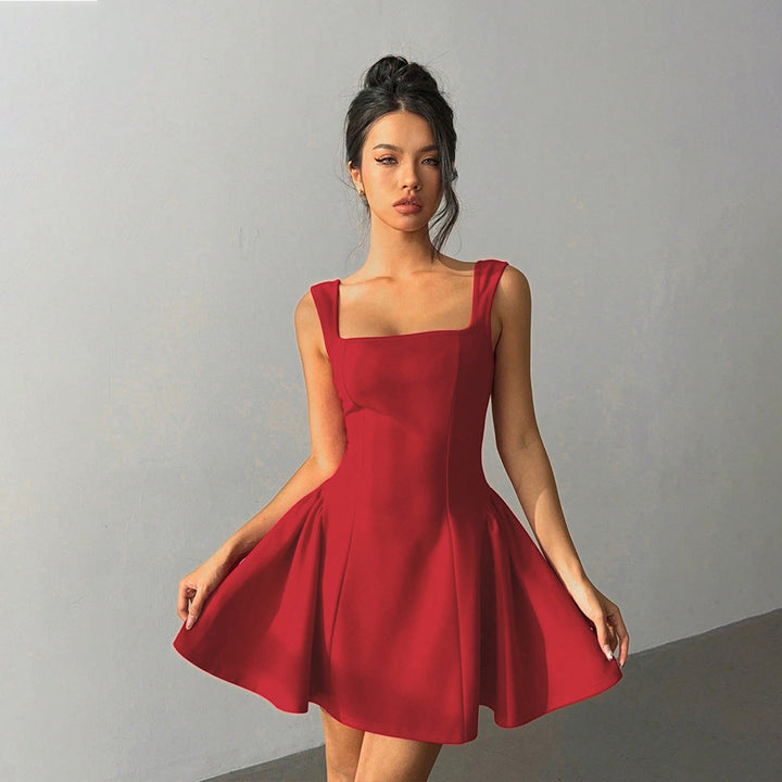 Robe femme avec coupe ajustée et décolleté carré élégant Levoire