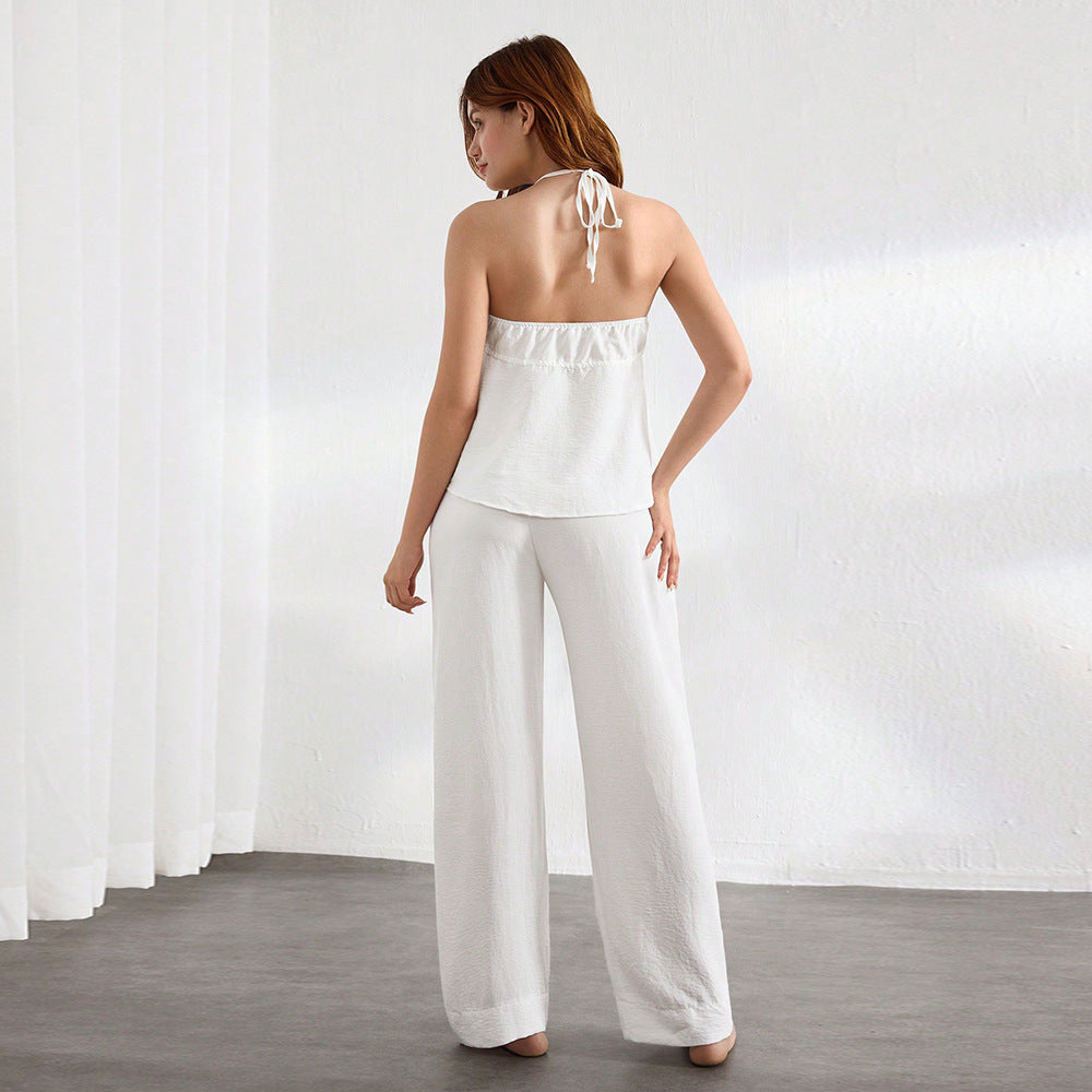 Ensemble décontracté pour femmes en deux pièces avec un haut à encolure halter stylé et des jambes larges Levoire
