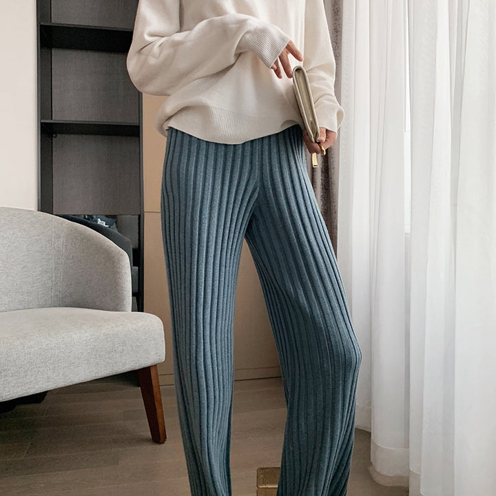 Pantalon en tricot côtelé confortable pour femme avec jambe large et taille haute Levoire