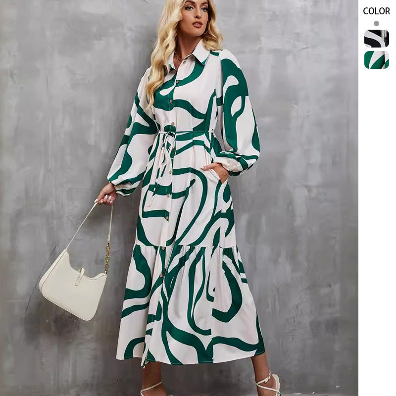 Robe à manches longues pour femmes avec motif à la mode et ceinture pratique.