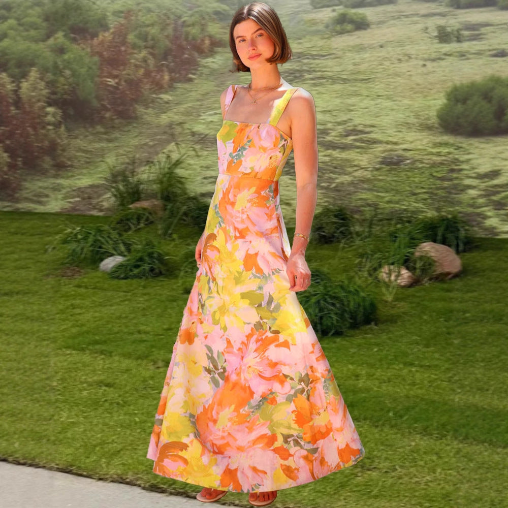 Robe maxi florale pour femmes avec coupe ajustée et bretelles spaghetti Levoire