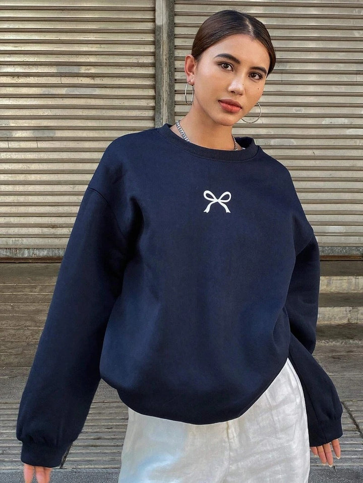 Sweat à capuche confortable pour femmes avec motif de nœud à la mode Levoire