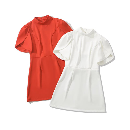 Levoire | Détail de mini robe à manches uniques