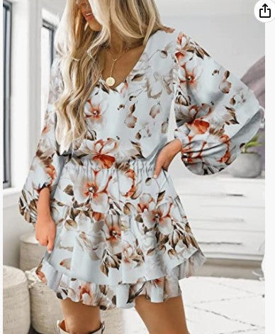 Robe à manches courtes pour femmes avec des manches bouffantes volumineuses Levoire