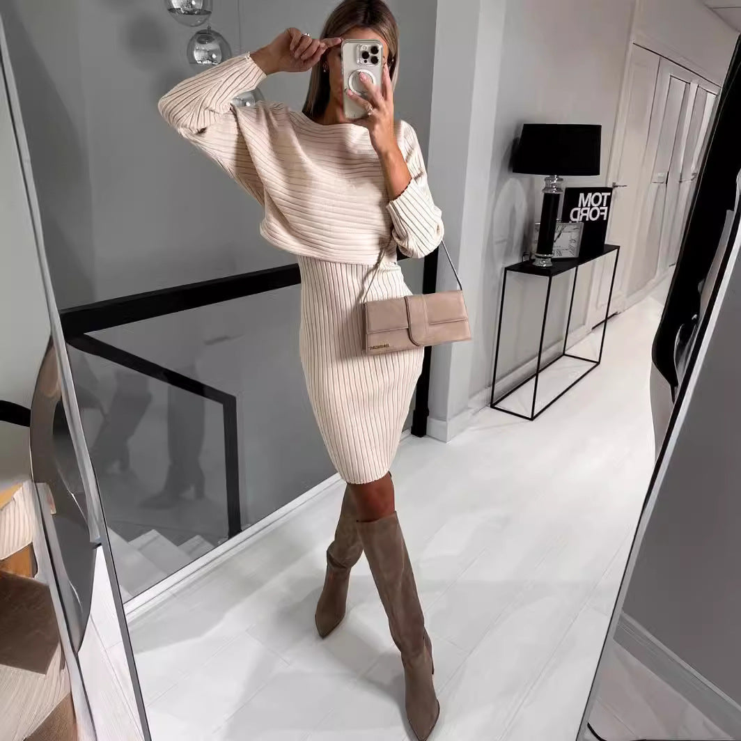 Robe tricotée pour femmes avec des côtes raffinées et une coupe surdimensionnée élégante Levoire