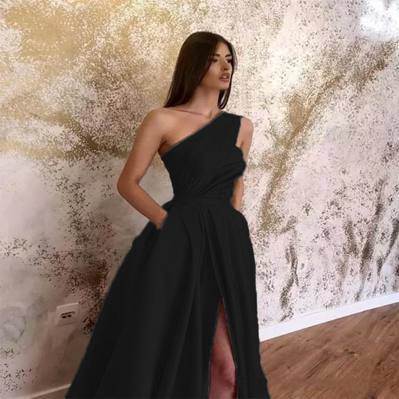 Levoire | Robe de soirée longue sans bretelles asymétrique élégante noir