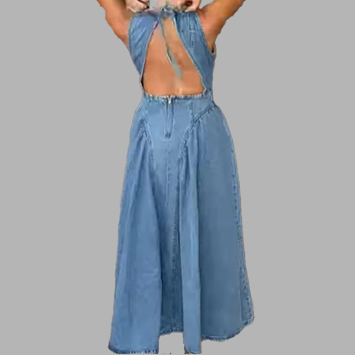 Robe maxi en jeans pour femmes avec coupe moderne et ligne A Levoire