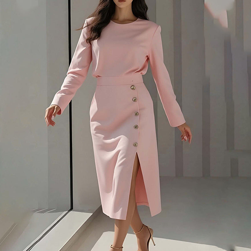 Robe Midi Élégante pour Femmes avec Détail de Bouton et Fente Latérale Levoire