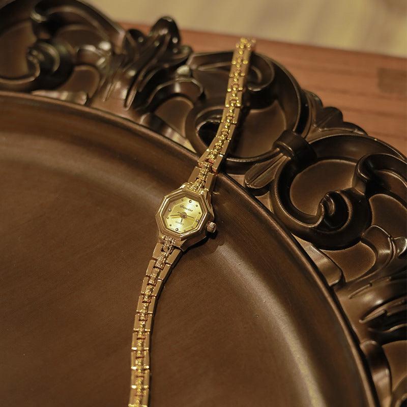 Levoire | Montre Moyenne Ancienne