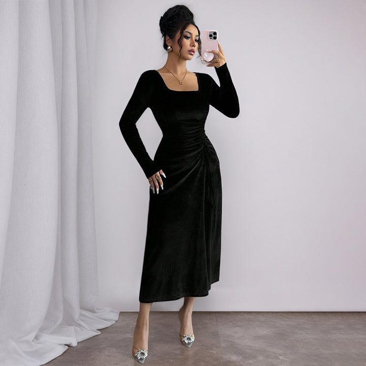 Robe midi femme avec un élégant décolleté carré et des détails de volants raffinés Levoire