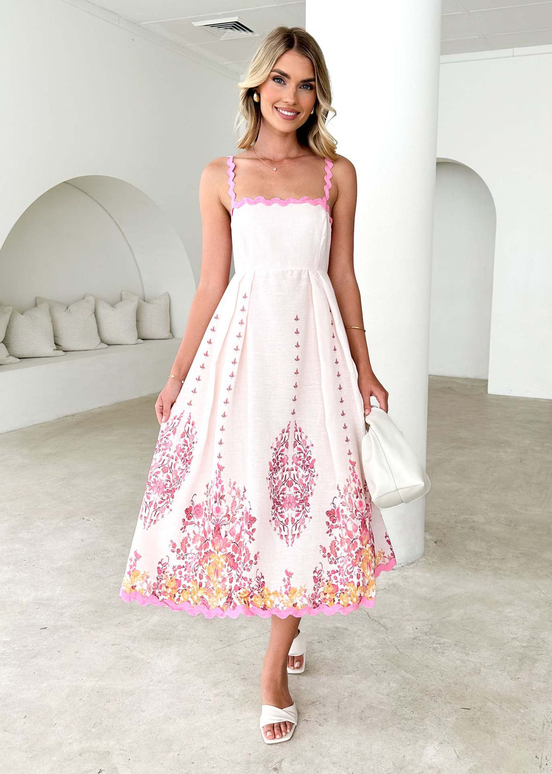 Robe maxi d'été pour femme avec motif floral et ourlet volanté Levoire