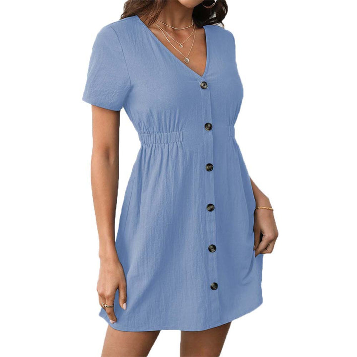 Robe à manches courtes pour femmes avec des détails de boutons et une ceinture élastique Levoire