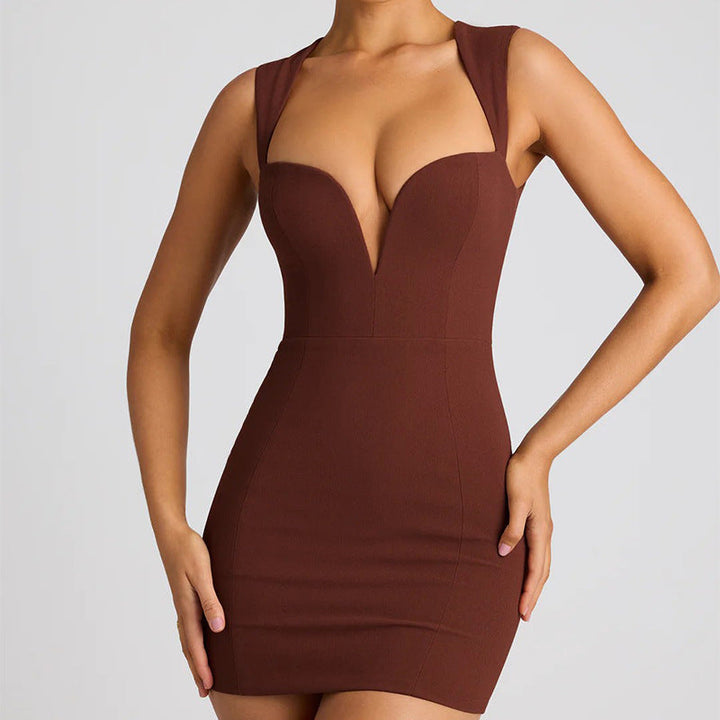 Levoire | Robe à col en V, profondément froncé, mettant en valeur les hanches mini robe