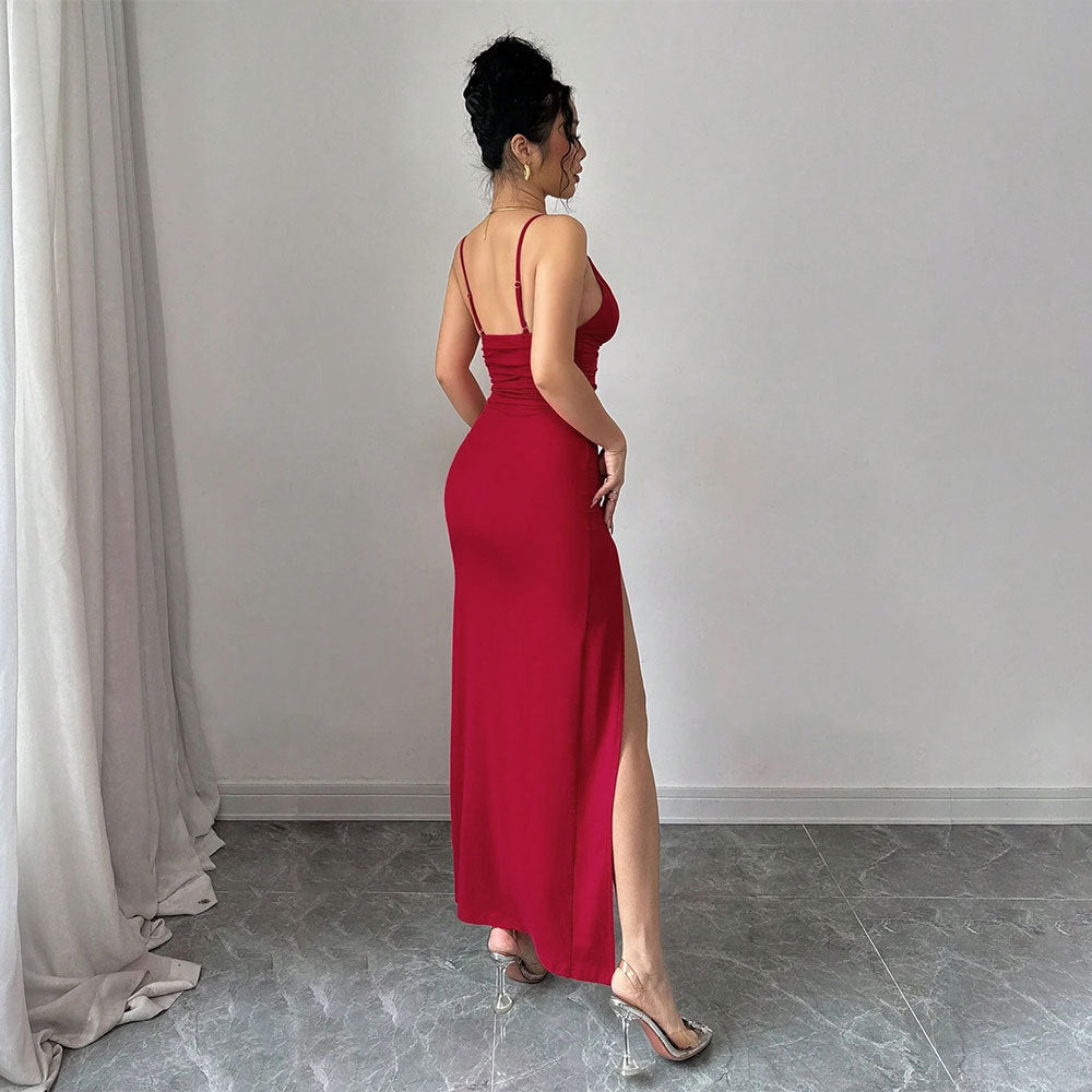Robe maxi pour femmes avec décolleté en V profond et fente haute Levoire