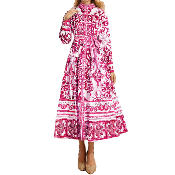 Dame Élégante Robe Maxi avec Motif Floral Délicat et Ceinture Pratique Levoire