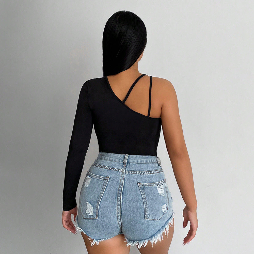 Body asymétrique féminin à manches longues et découpe sophistiquée Levoire