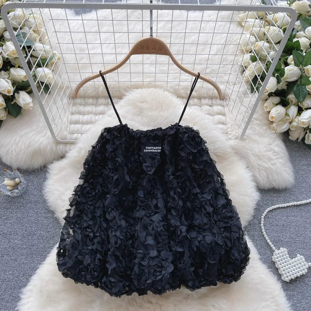 Levoire | Haut court avec des fleurs en 3D Noir Taille libre