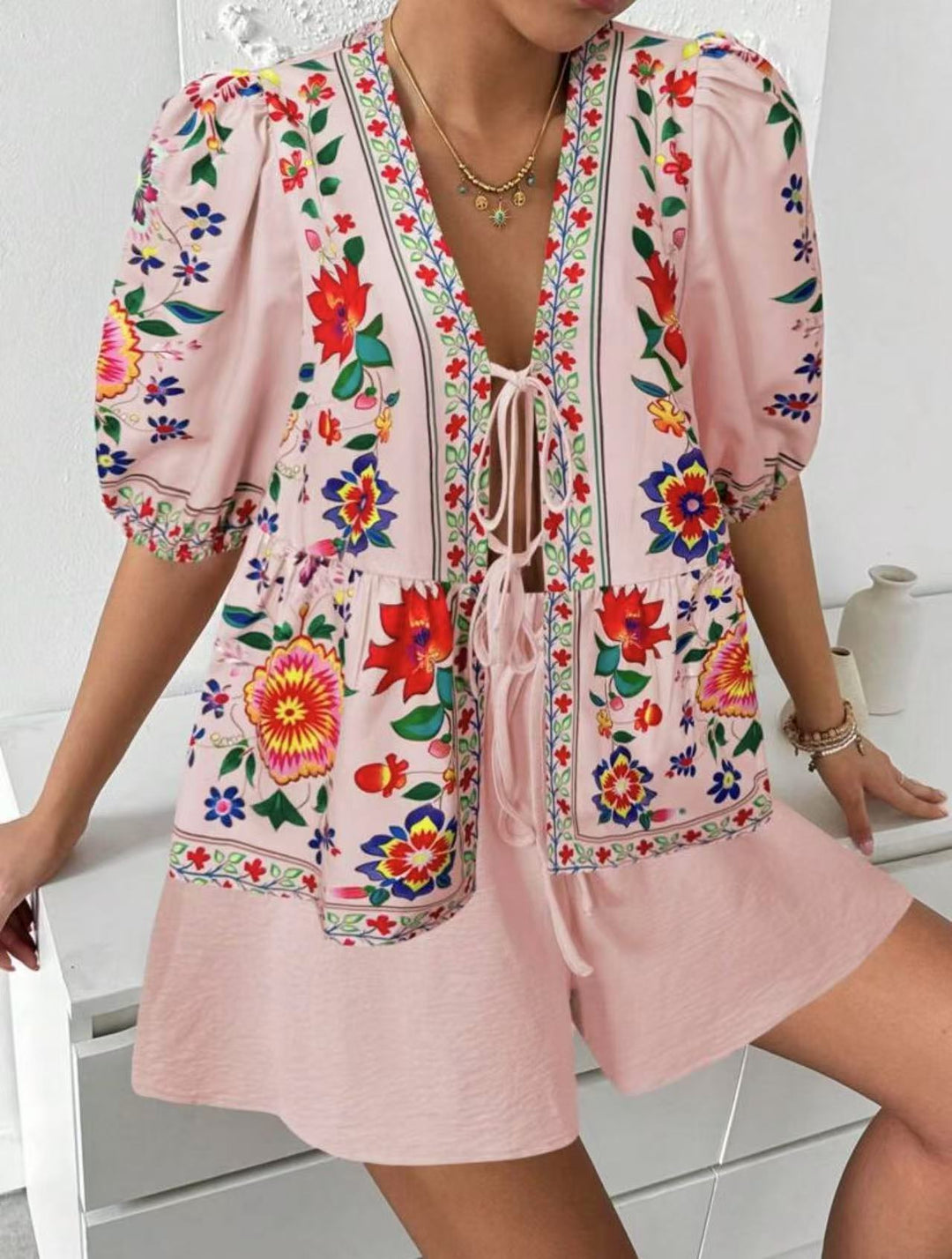Chemisier femme avec motif floral coloré et coupe décontractée Levoire