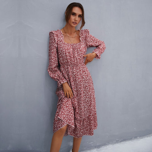 Robe maxi romptique pour femme avec des détails en volants et des motifs floraux Levoire