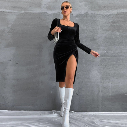 Levoire | Robe Bodycon en velours à col carré décolleté élégant à manches longues