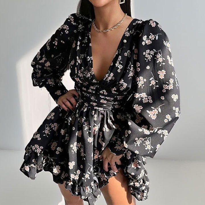 Robe à fleurs ludique pour femmes avec des manches volumineuses et une jupe froncée Levoire