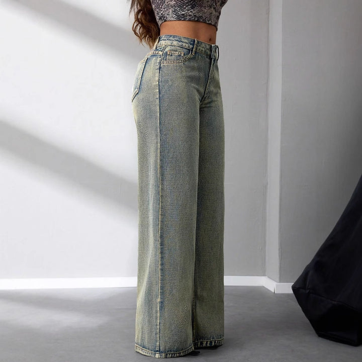 Jean large taille haute pour femmes au style vintage avec un look décontracté Levoire