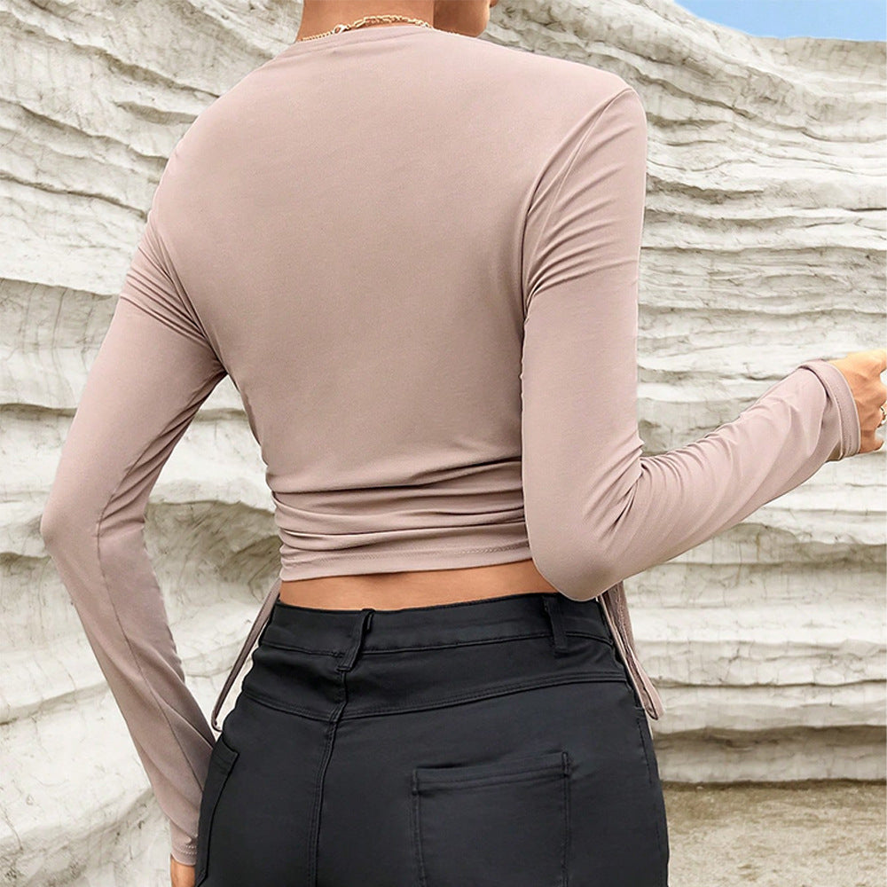 Haut décontracté pour femmes avec un détail de volants sophistiqué et une coupe asymétrique Levoire