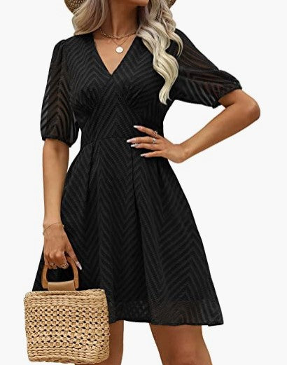 Robe femme avec manches bouffantes ¾ et décolleté en V Levoire