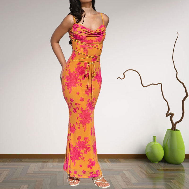 Robe maxi femme avec un élégant décolleté à cascades et des bretelles spaghetti décoratives Levoire