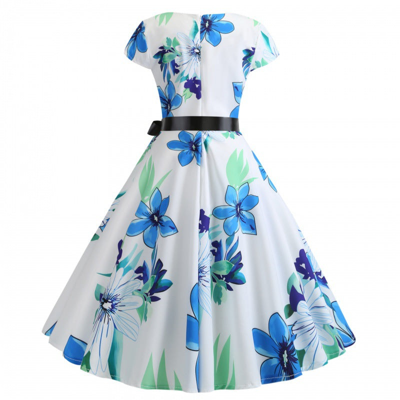Robe swing femme avec des motifs floraux et une ceinture élégante Levoire