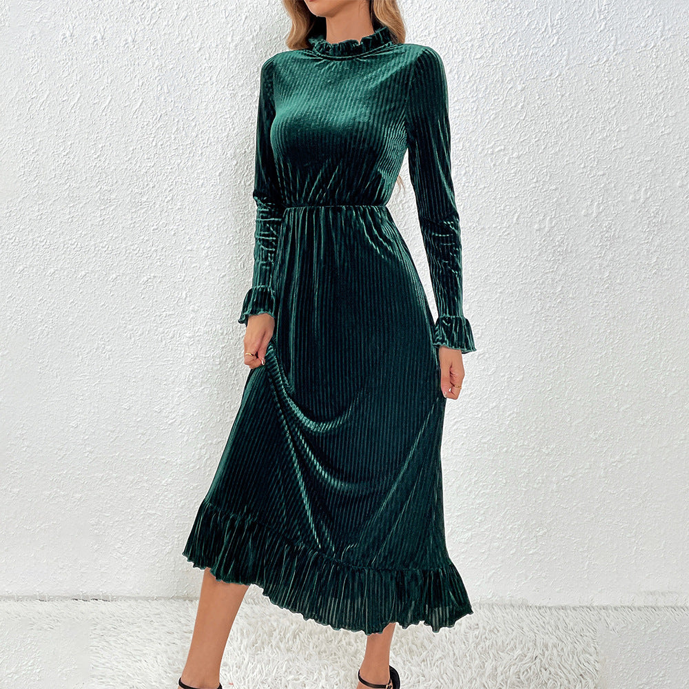Robe portefeuille à manches longues pour femmes en velours luxueux avec détails en volant Levoire
