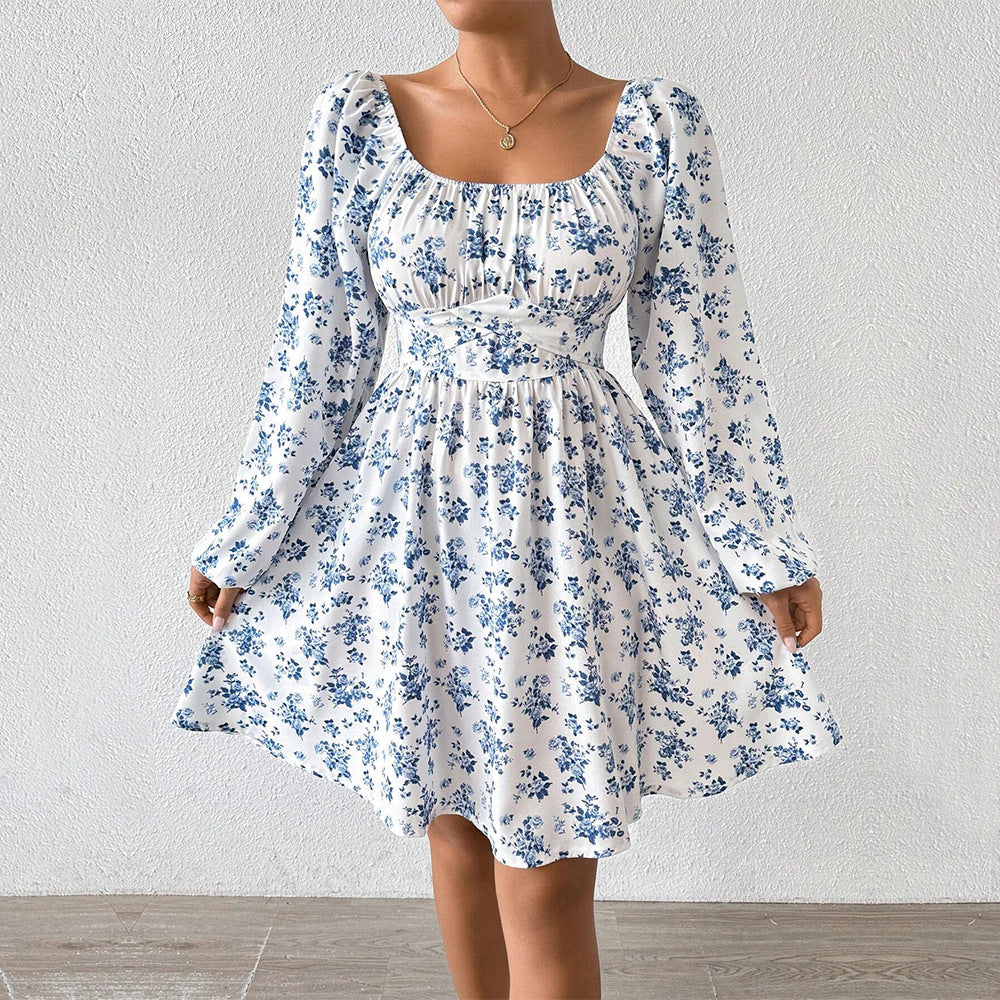 Robe d'été pour femmes avec accents floraux et manches longues Levoire