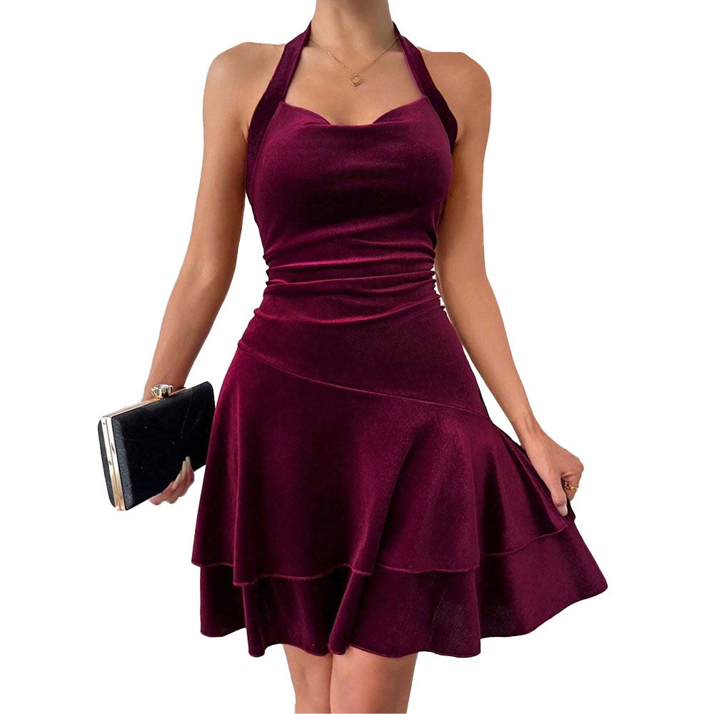 Robe de soirée ajustée pour dames avec jupe volants et design dos nu Levoire