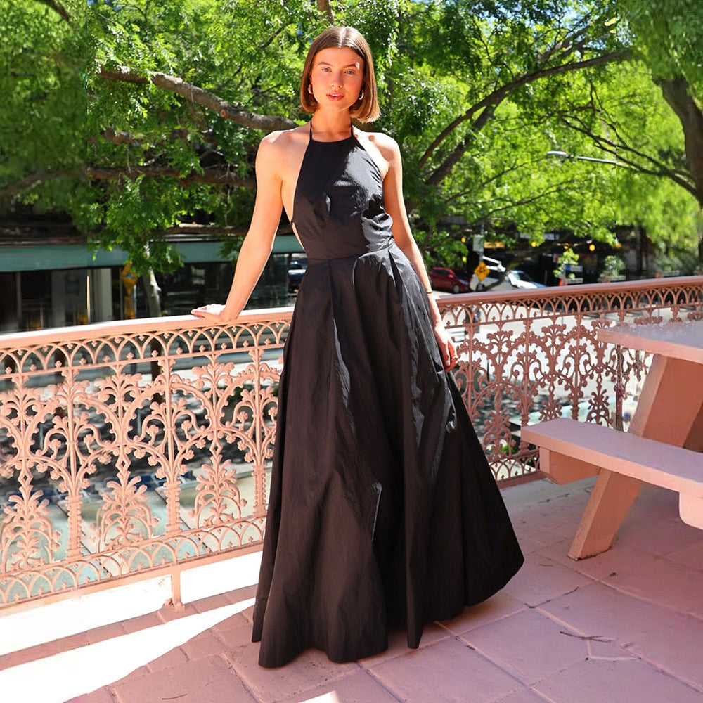 Robe de soirée longue pour femme avec découpe profonde au dos et jupe fluide Levoire