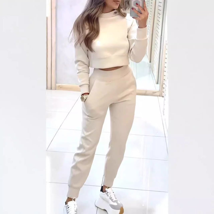 Ensemble sportif pour femmes en coton confortable avec un haut court élégant et une taille élastique Levoire