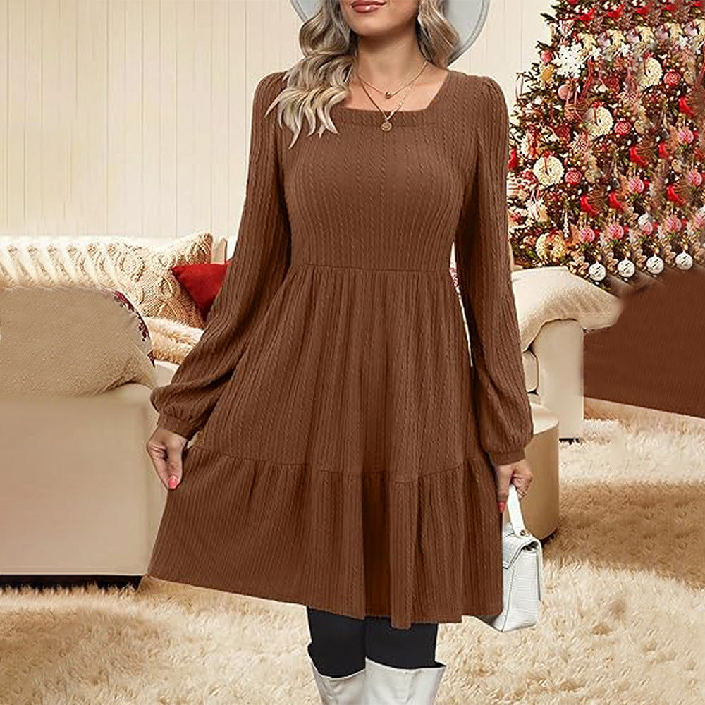 Robe mi-longue décontractée pour femmes avec un chic décolleté carré et des manches froncées Levoire