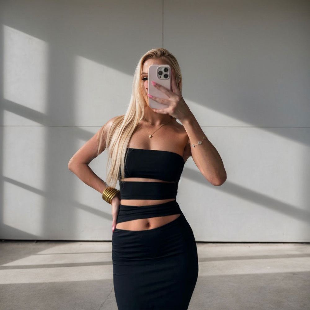Robe ajustée pour femmes avec encolure bandeau et détails découpés pratiques Levoire