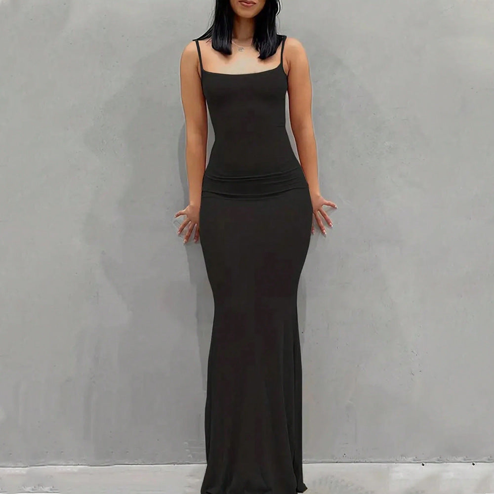 Robe maxi élégante pour femme avec des fines bretelles spaghetti et une coupe fluide Levoire