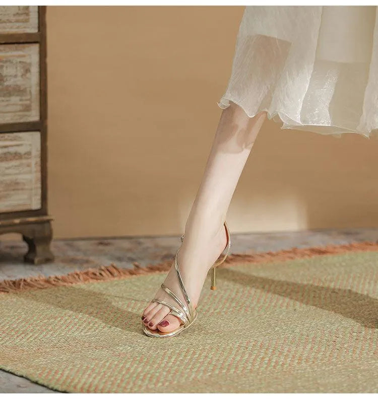 Levoire | Chaussures à talon doré fin Kulta Flip Zeh 8cm