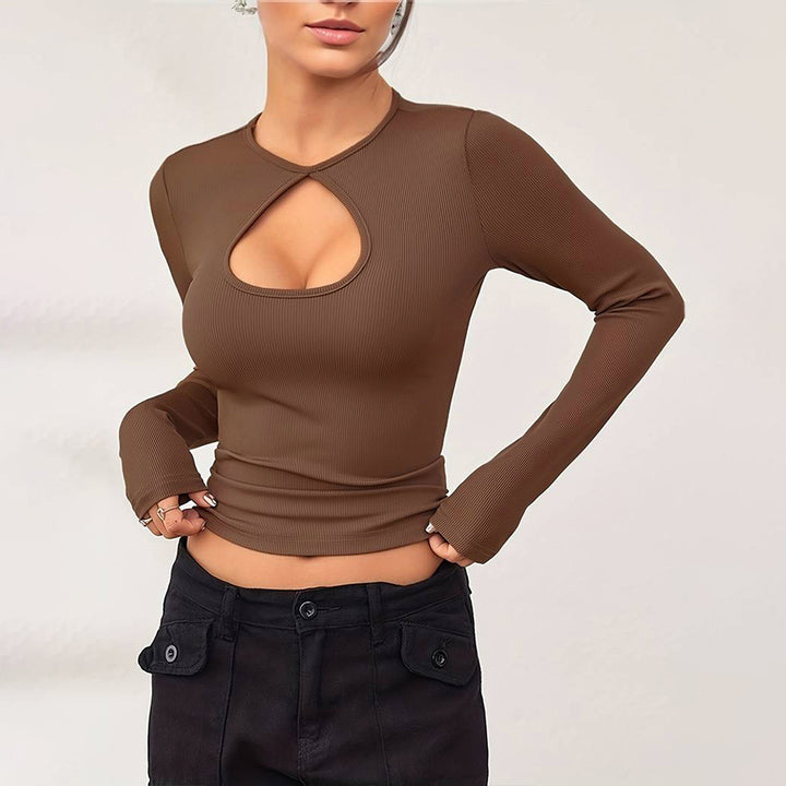 Chemise à manches longues pour femmes avec décolleté en cœur à la mode et coupe ajustée Levoire