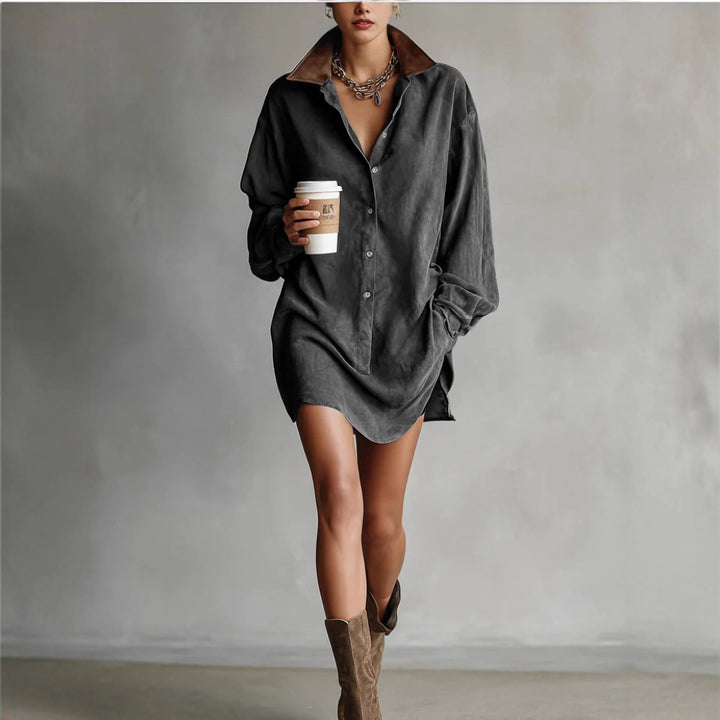 Robe chemise femme avec un col inhabituel et une coupe contemporaine Levoire