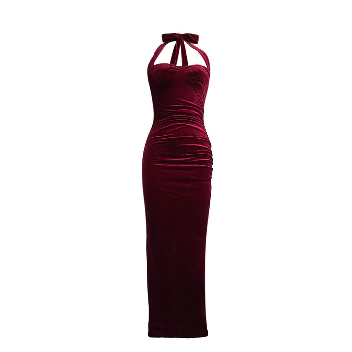 Robe de soirée ajustée pour femmes avec décolleté en cœur élégant et design drapé Levoire