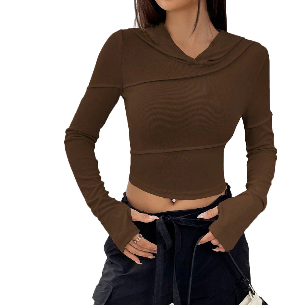 Top court pour femmes avec un design élégant de hoodie et manches longues Levoire