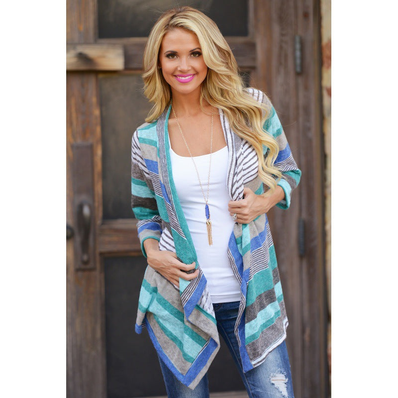 Cardigan en tricot pour femme avec coupe décontractée et motif rayé coloré Levoire