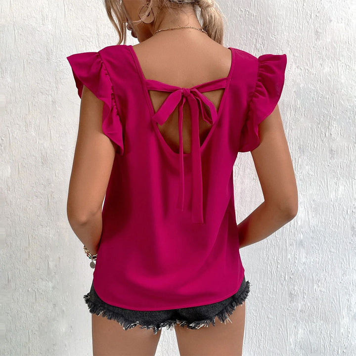 Blouse pour femmes avec des détails de volants volumineux et un élégant col en V Levoire
