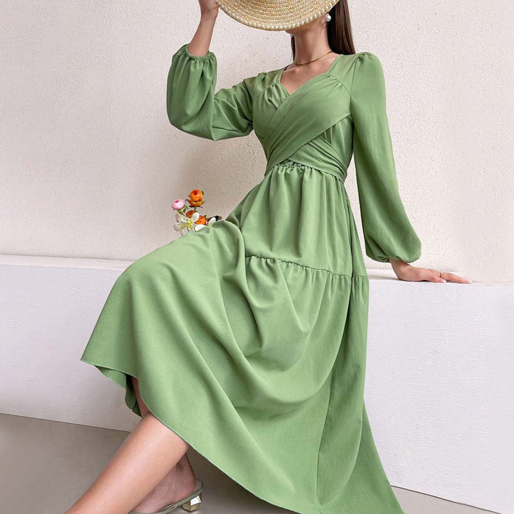 Robe midi pour femmes avec détail enveloppant et manches volumineuses Levoire
