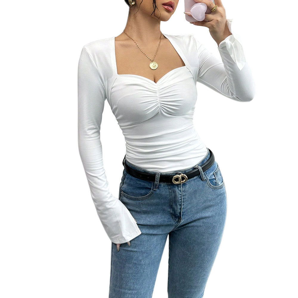 Blouse longue à manches longues pour femmes avec un décolleté carré chic et des détails de volants sophistiqués Levoire