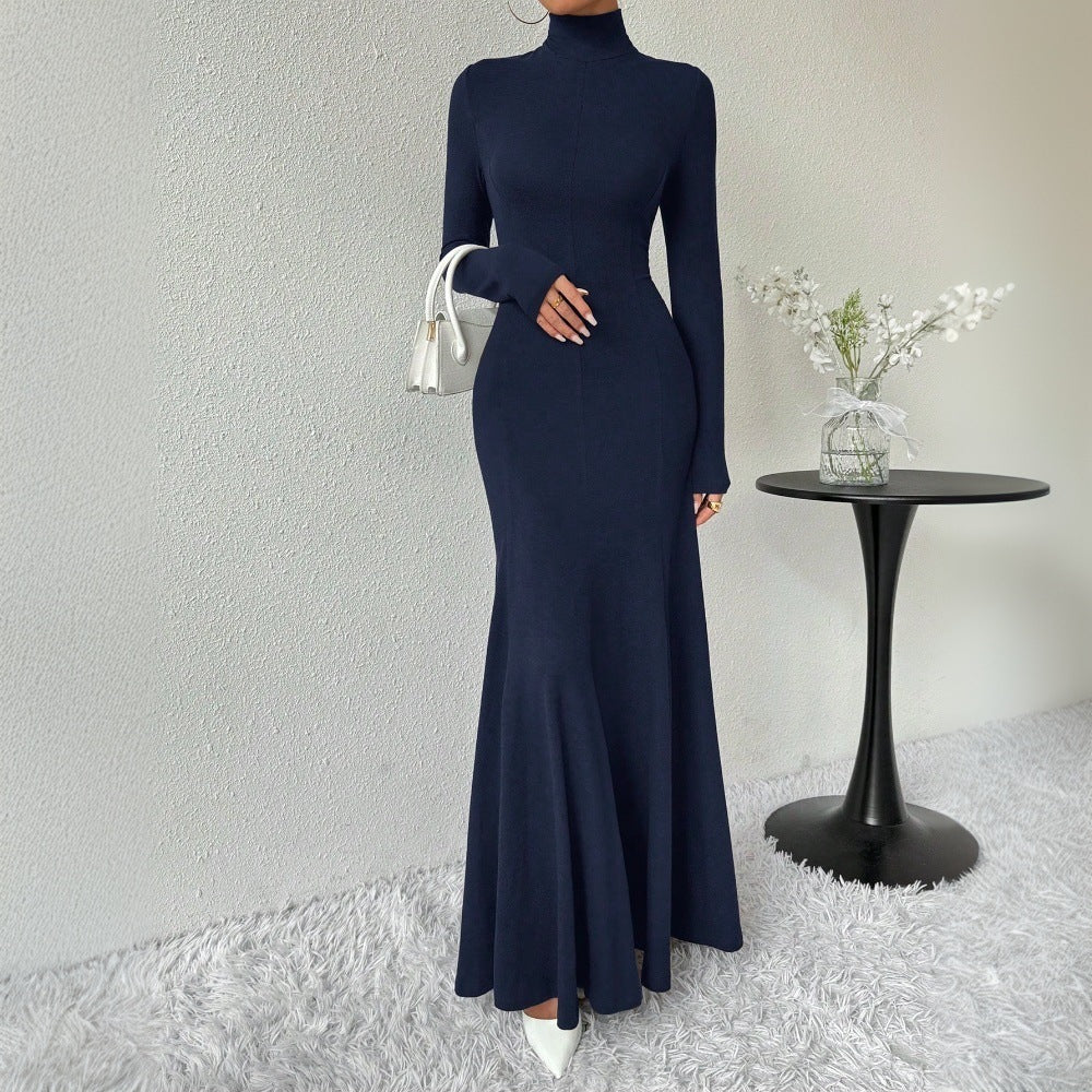 Robe maxi élégante pour femme à manches longues avec col haut et ourlet évasé Levoire