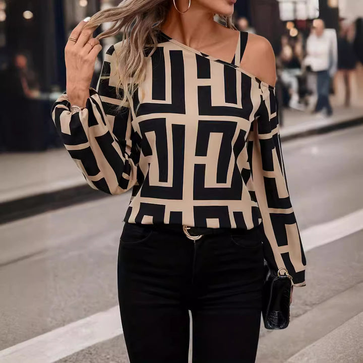 T-shirt Femme Tendance avec Coupe Asymétrique et Motif Graphique Levoire